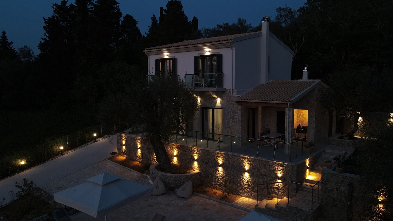 Photo of Outdoor in Vatos