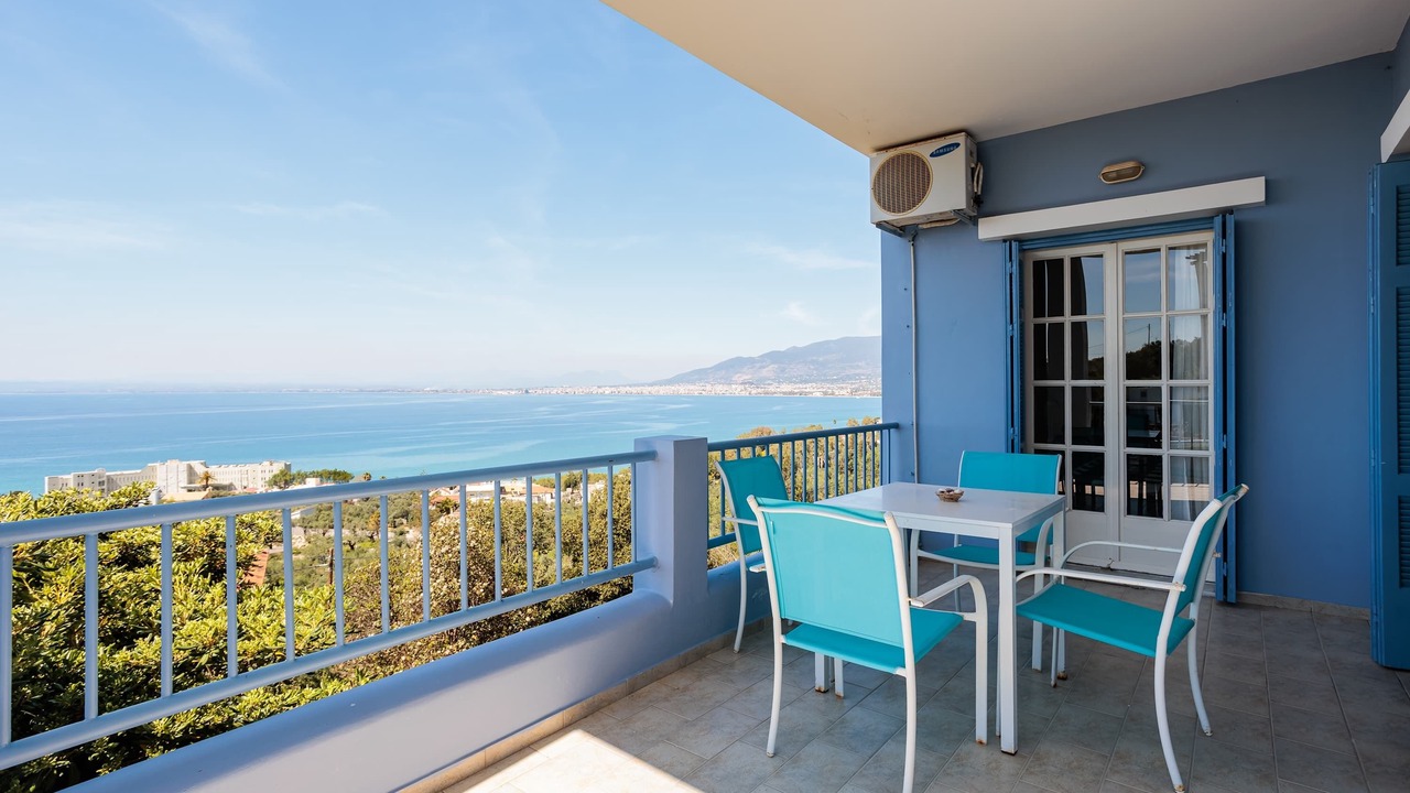 Photo of Patio Balcony in Diasella