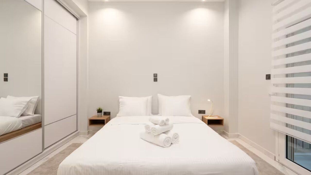 Photo of Bedroom in Exarhia