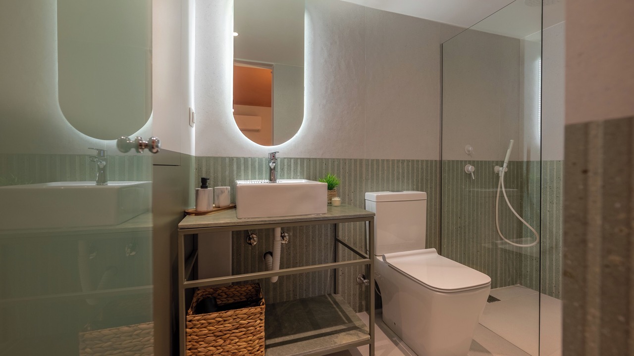 Photo of Bathroom in Thissio