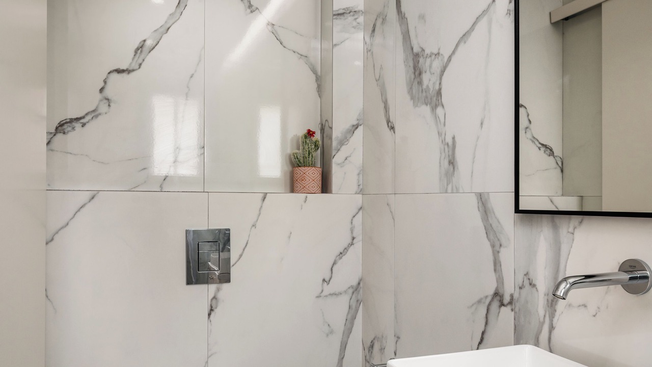 Photo of Bathroom in Ipsos