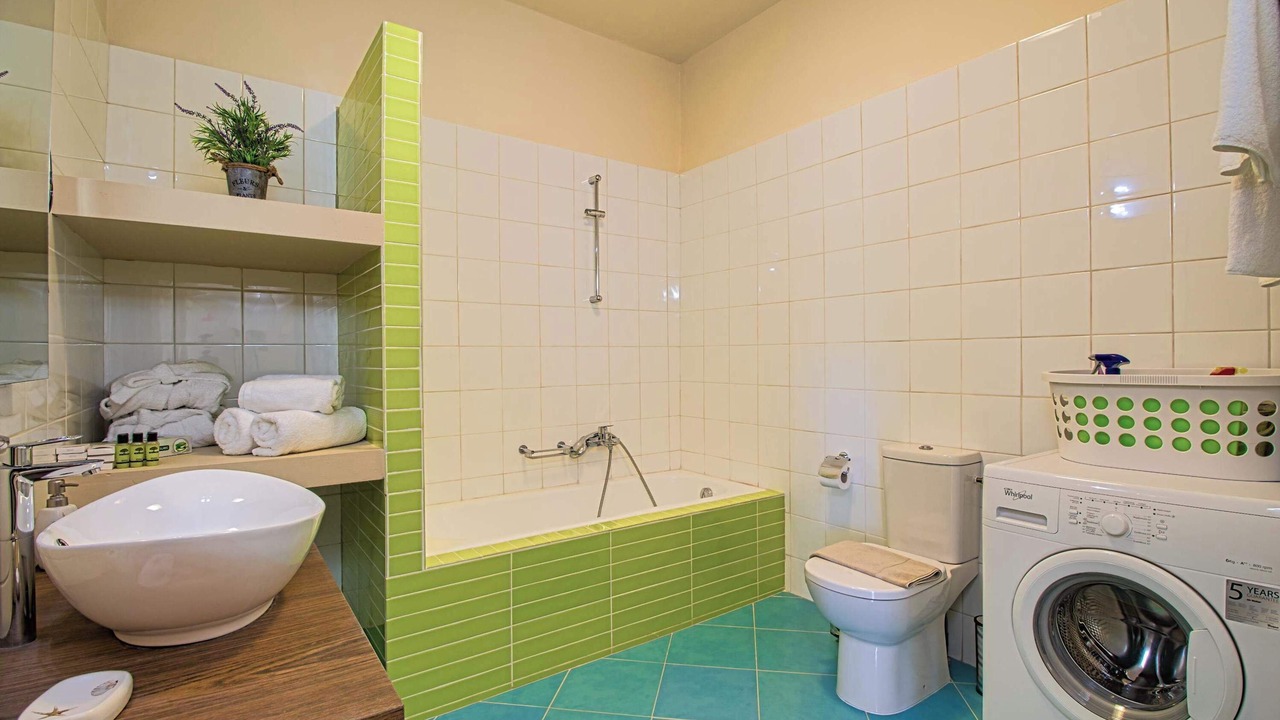 Photo of Bathroom in Marathokefala