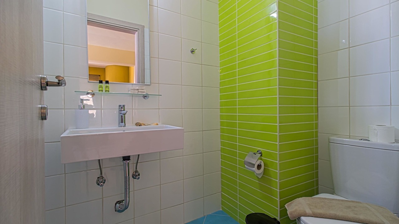 Photo of Bathroom in Marathokefala