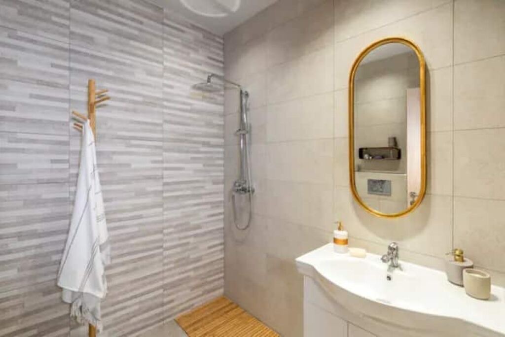 Photo of Bathroom in Ixia