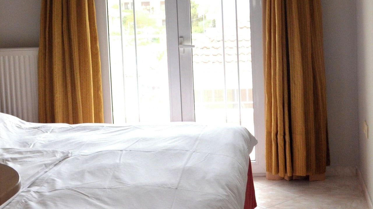 Photo of Bedroom in Drama