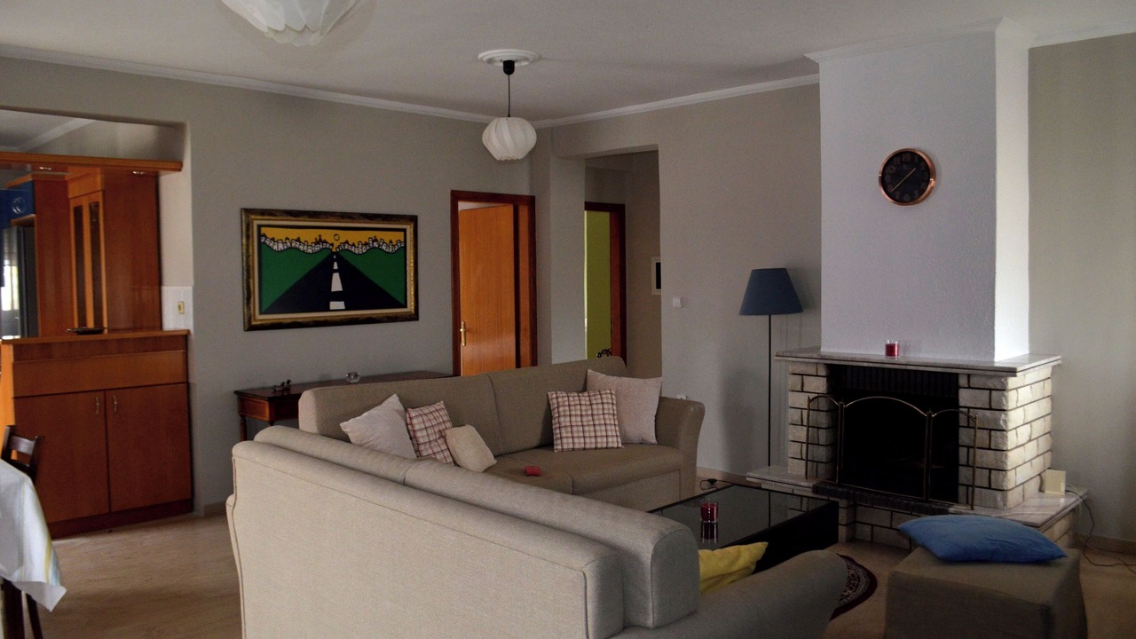 Photo of Livingroom in Drama