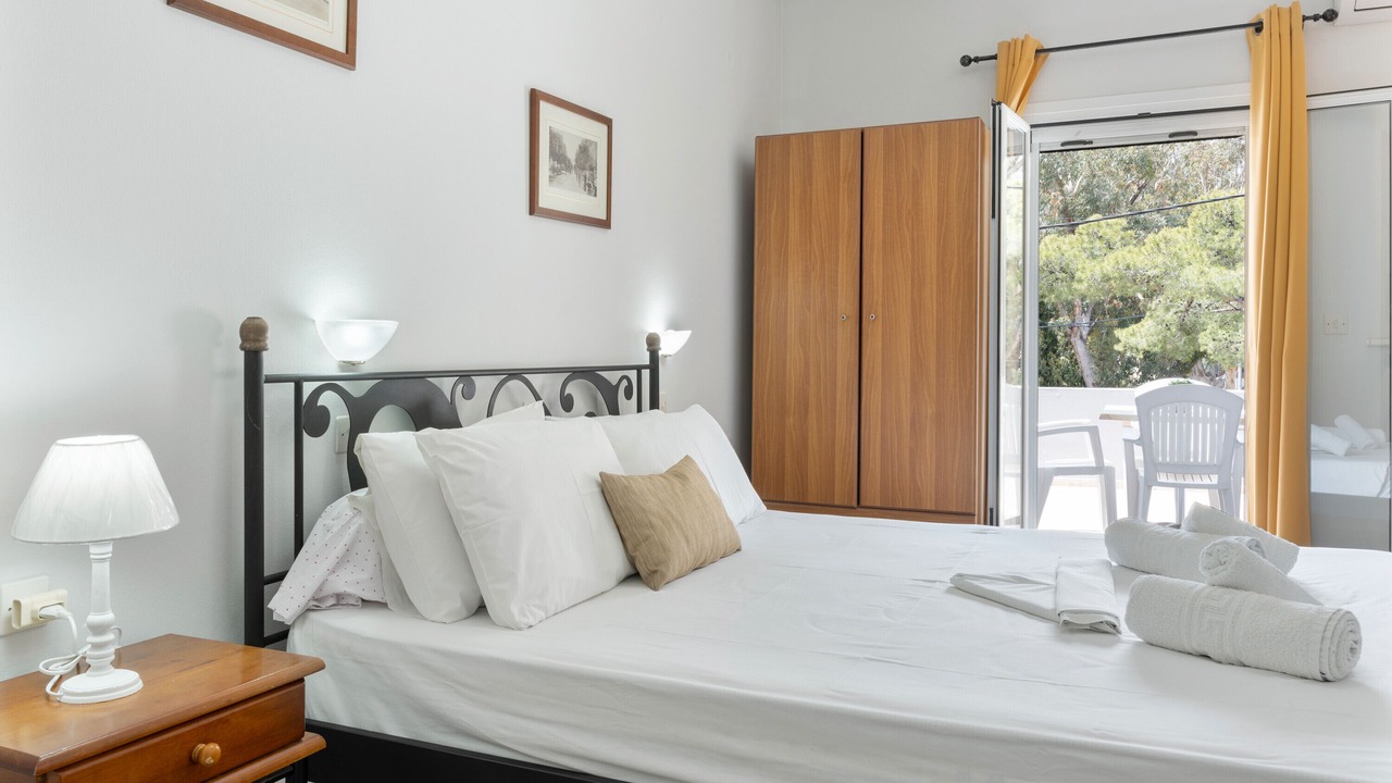 Photo of Bedroom in Panormos