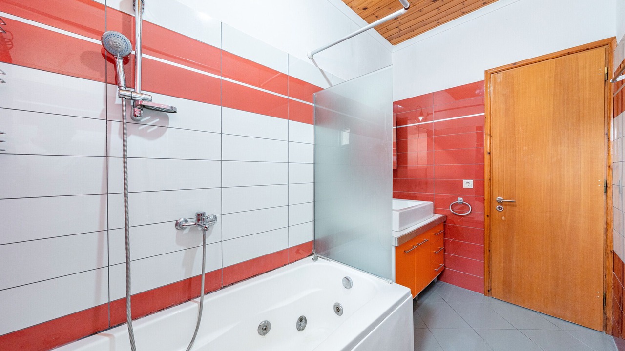 Photo of Bathroom in Kavos