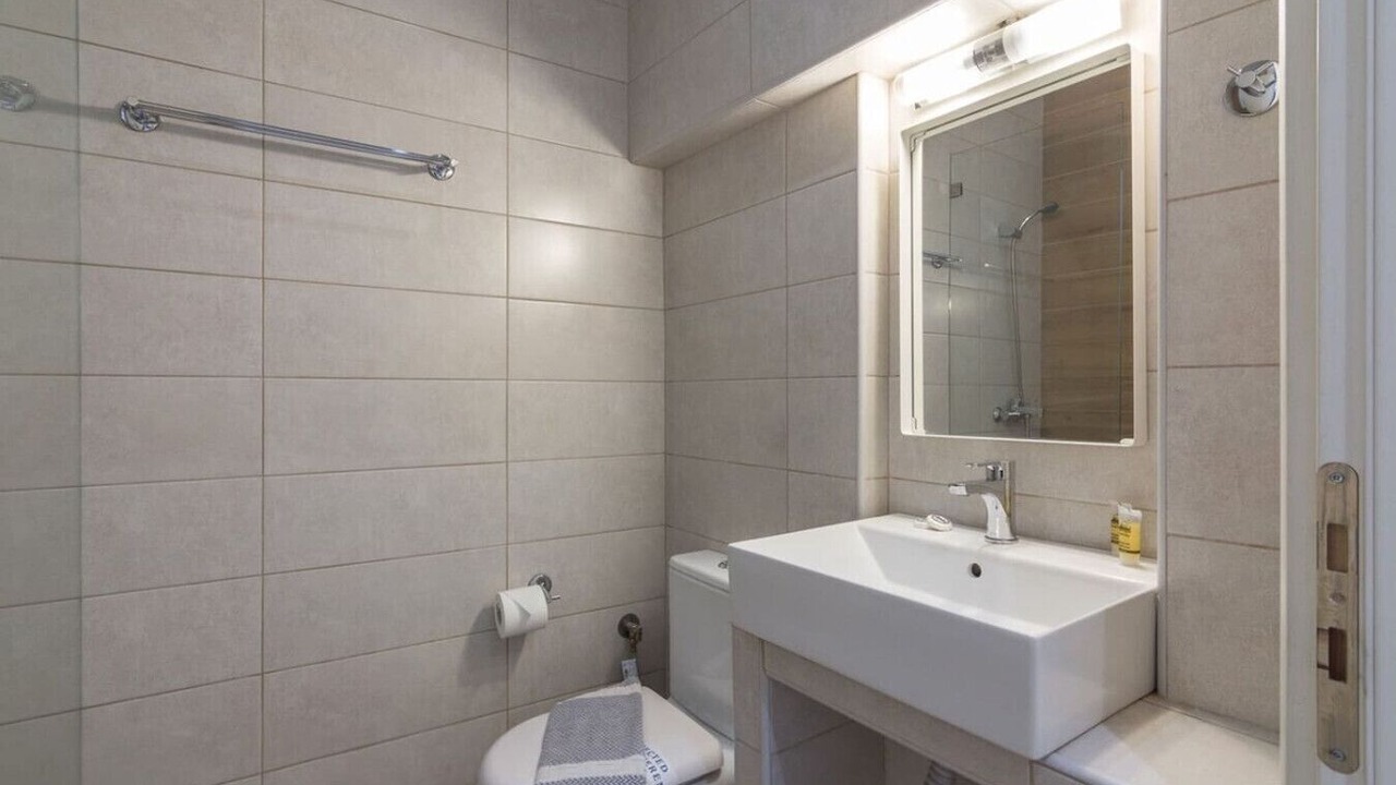 Photo of Bathroom in Kinosargous