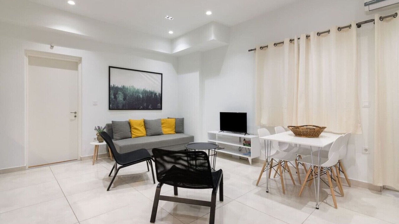 Photo of Livingroom in Kinosargous