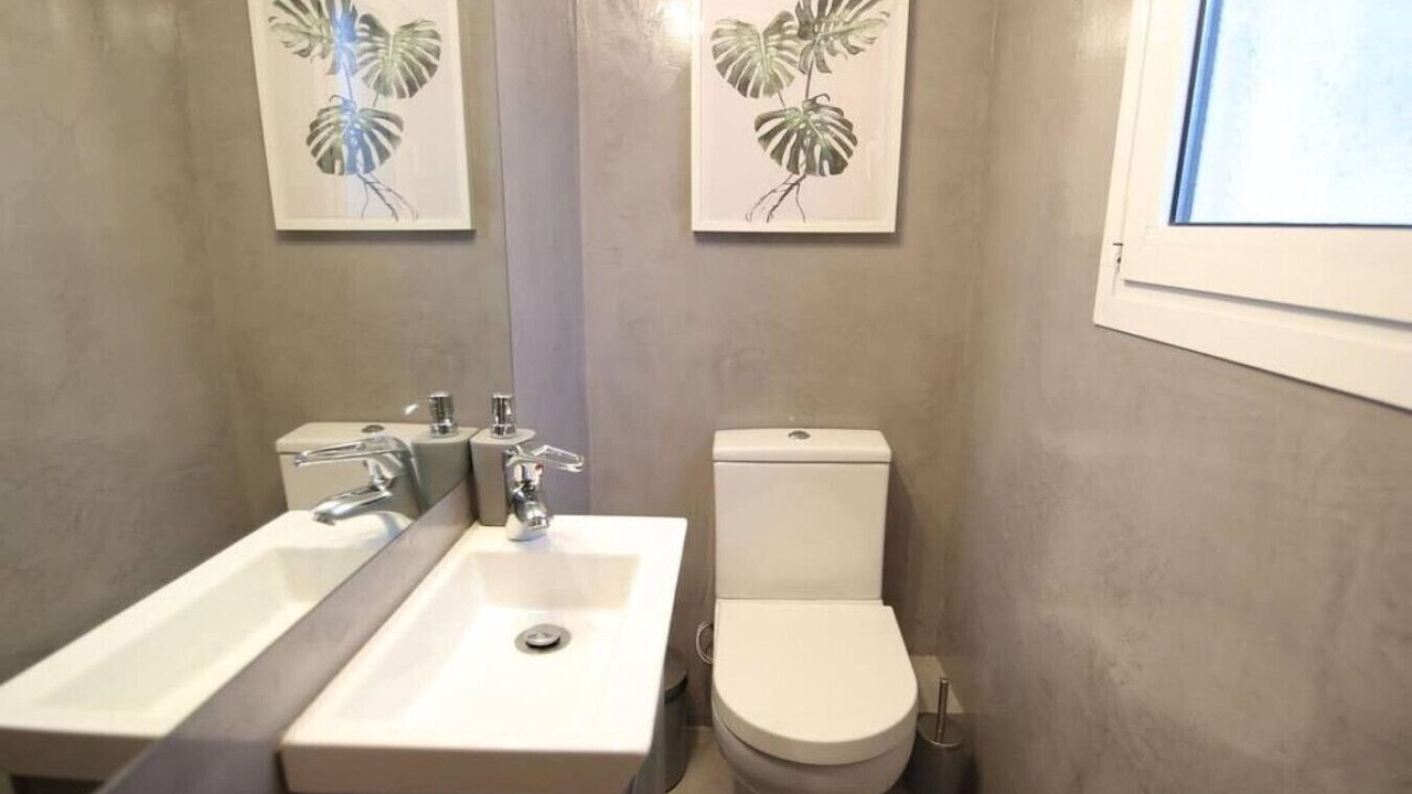 Photo of Bathroom in Attiki