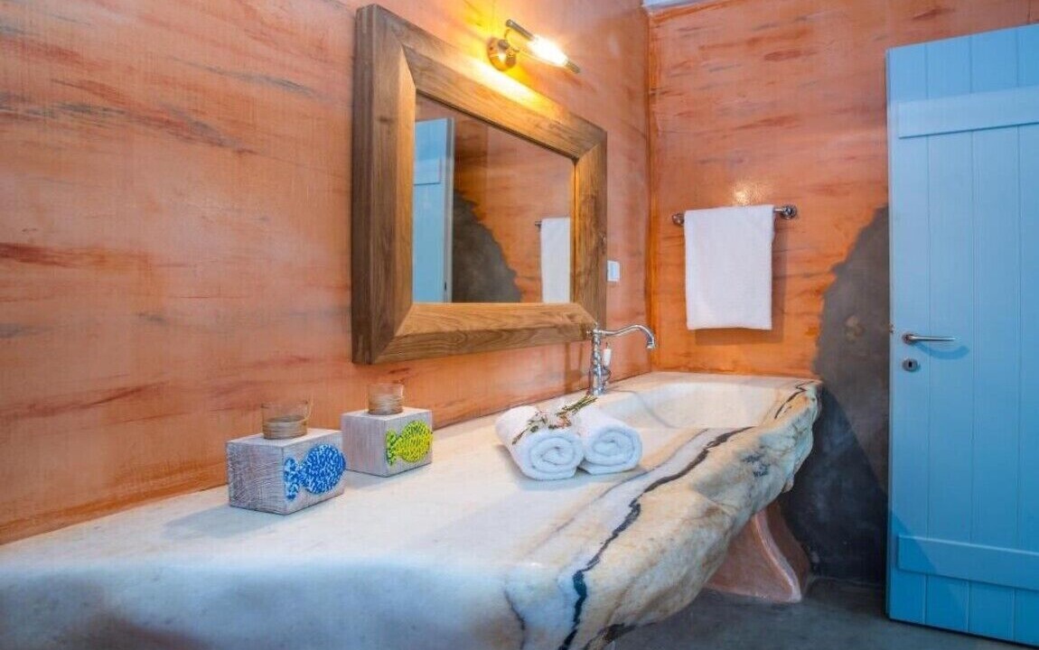 Photo of Bathroom in Paros