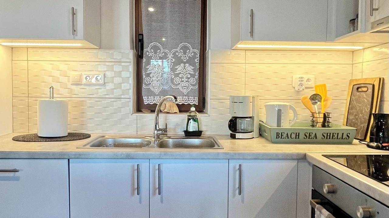 Photo of Kitchen in Karystos