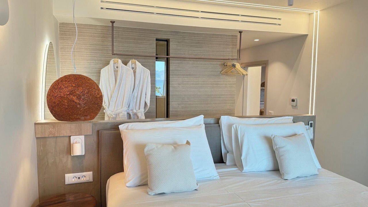 Photo of Bedroom in Haraki