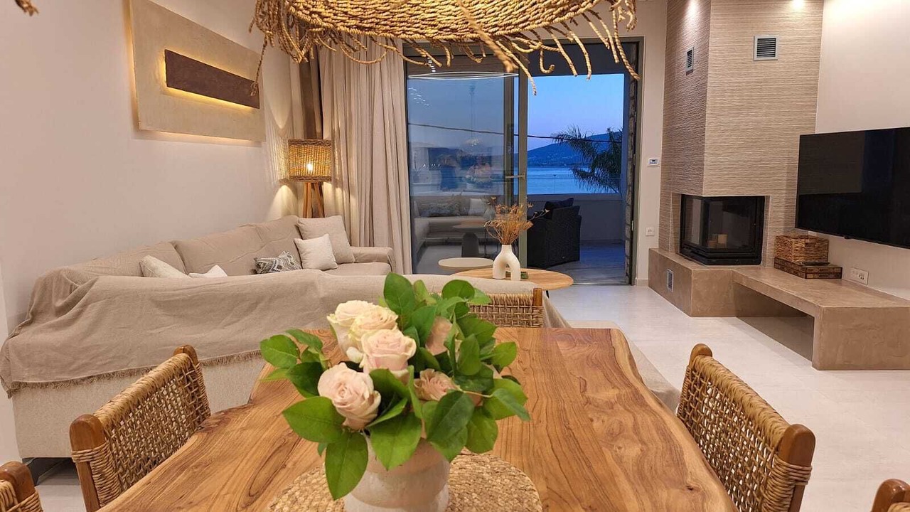 Photo of Livingroom in Haraki