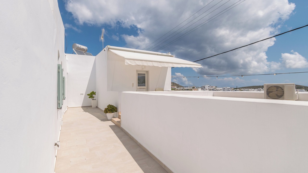 Photo of Patio Balcony in Tripiti