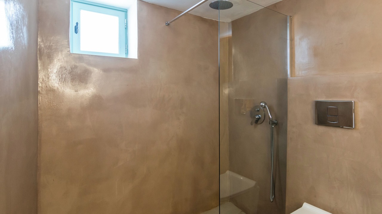 Photo of Bathroom in Tripiti