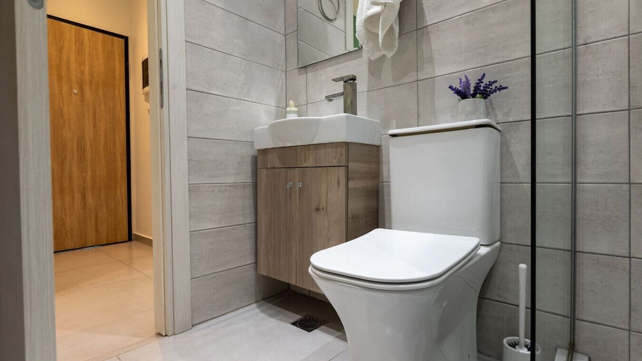 Photo of Bathroom in Ladadika