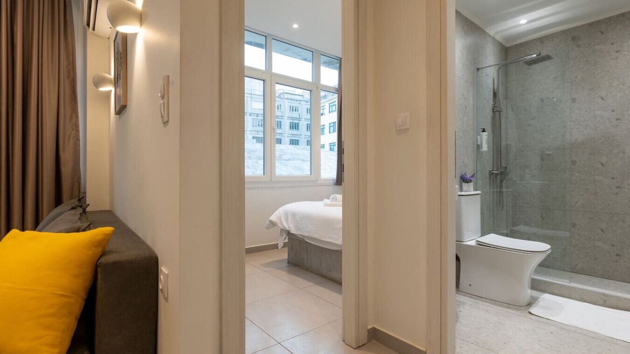 Photo of Bathroom in Ladadika