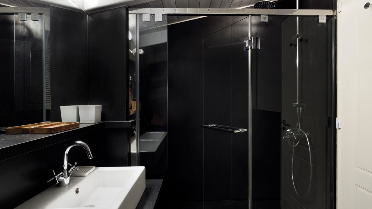 Photo of Bathroom in Kifisia