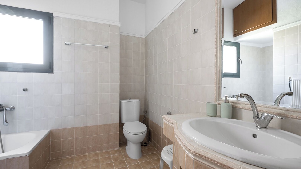 Photo of Bathroom in Kriopigi