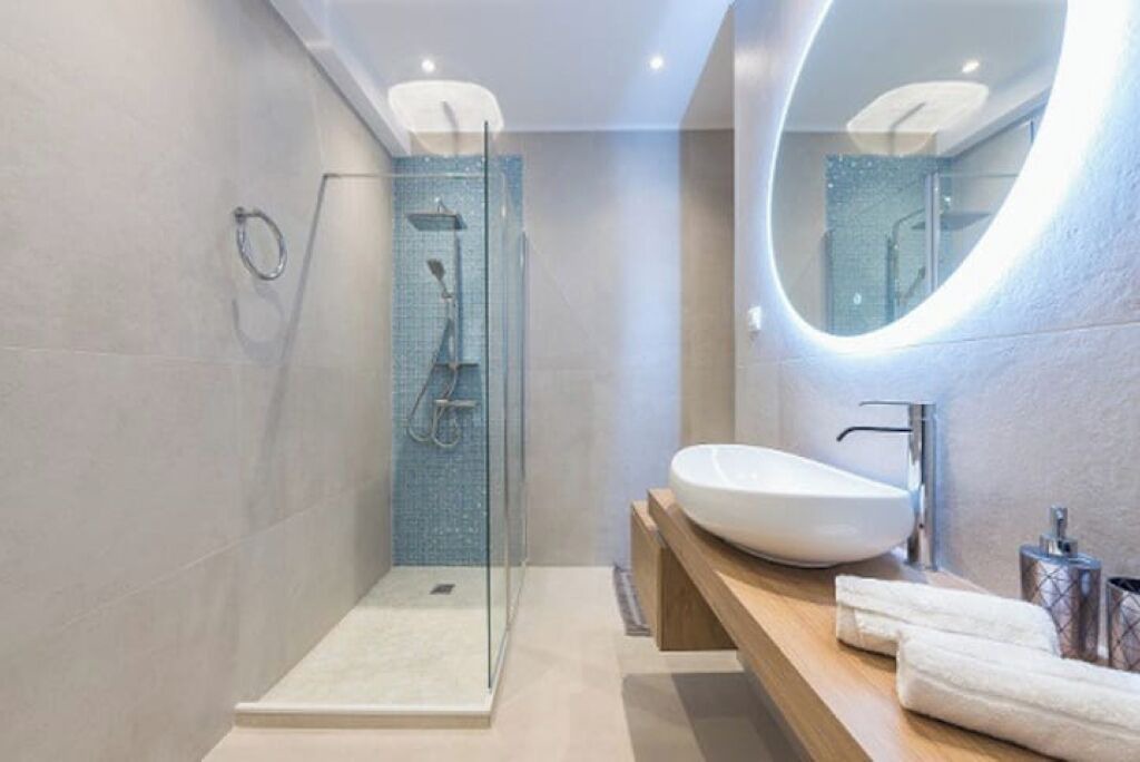 Photo of Bathroom in Nea Smirni