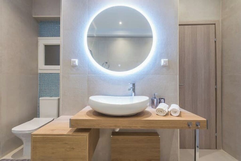Photo of Bathroom in Nea Smirni
