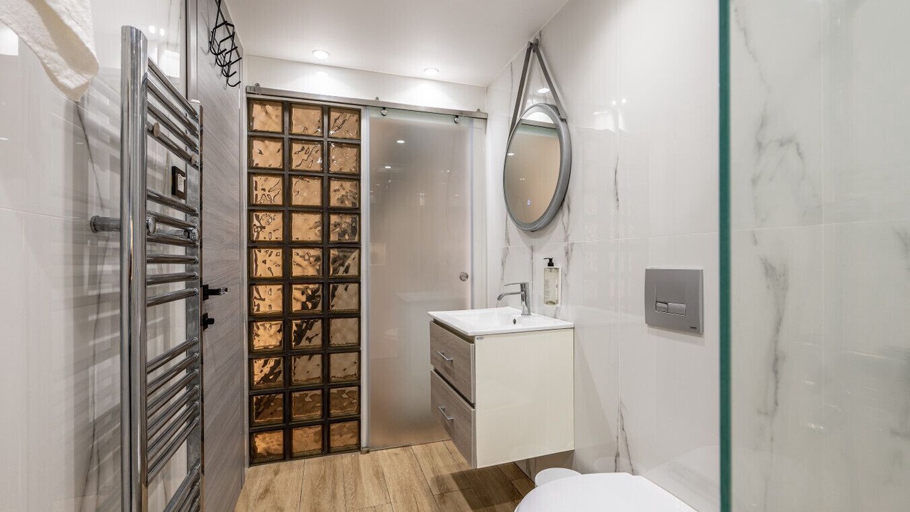 Photo of Bathroom in Zipari