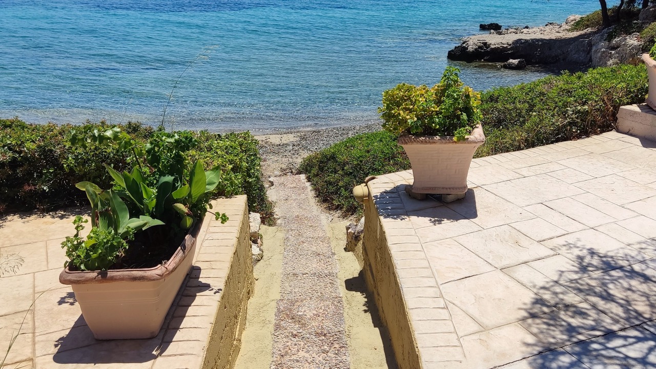 Photo of Outdoor in Limni Vouliagmenis