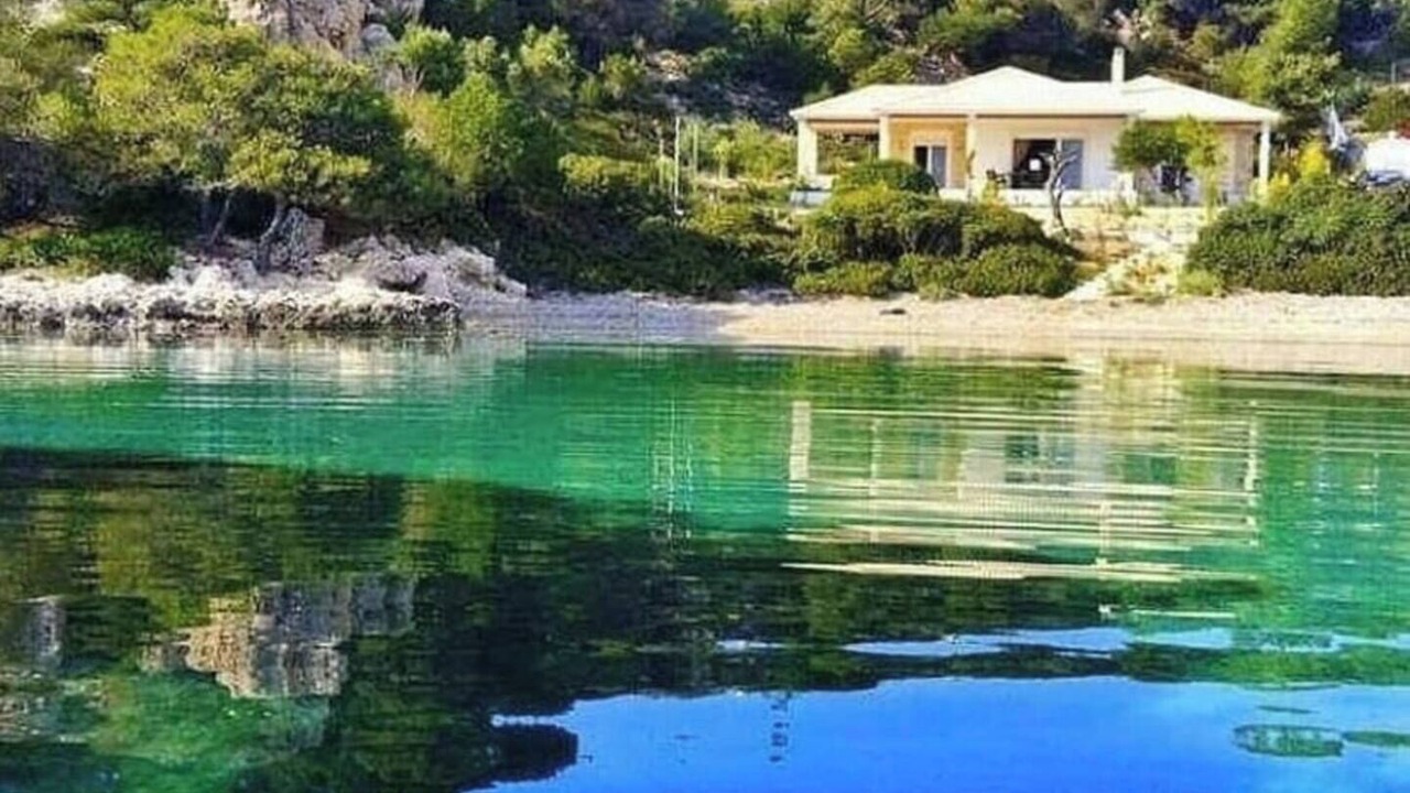 Photo of Outdoor in Limni Vouliagmenis