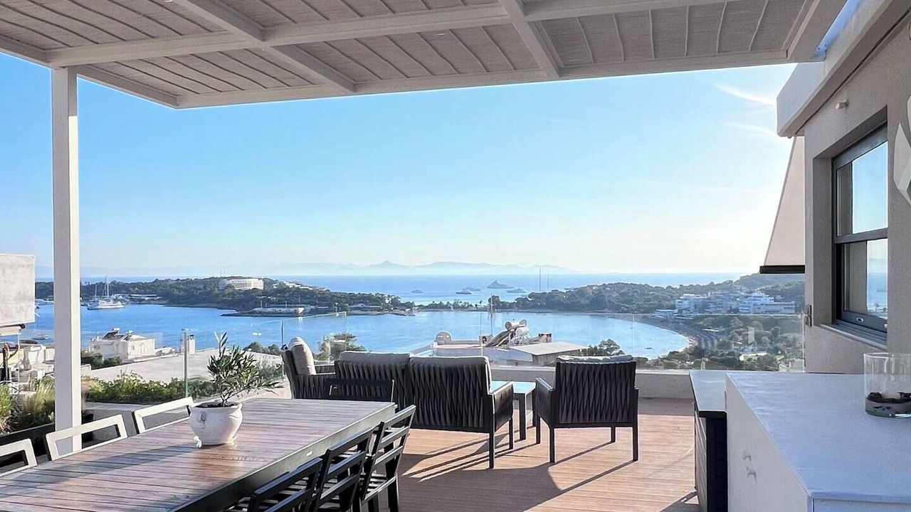 Photo of Outdoor in Vouliagmeni