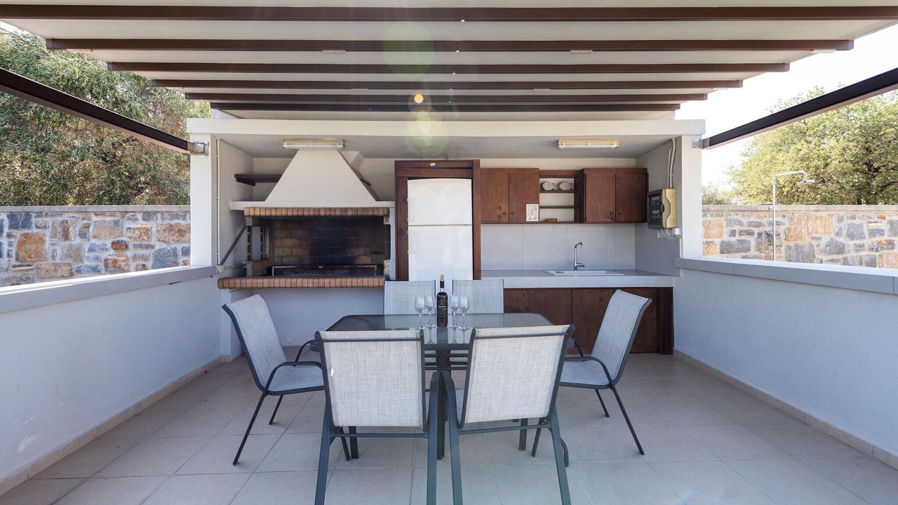 Photo of Patio Balcony in Monopari