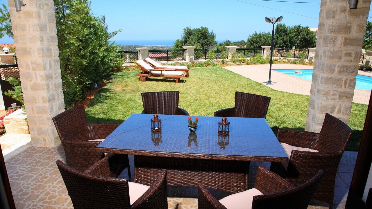 Photo of Patio Balcony in Skouloufia