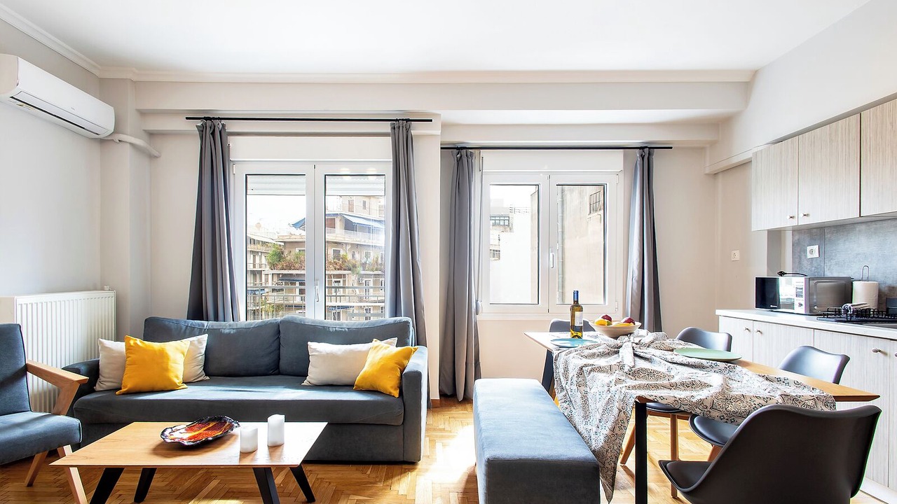 Photo of Livingroom in Platia Viktorias