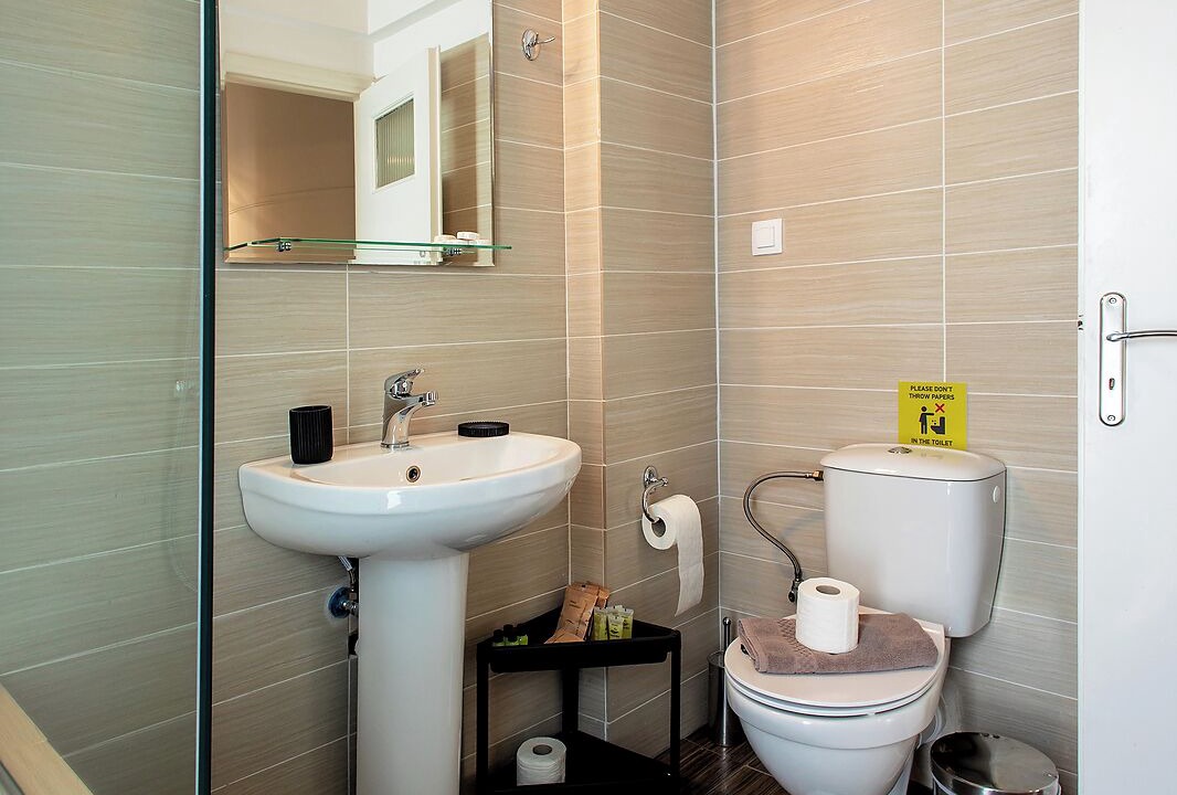 Photo of Bathroom in Platia Viktorias