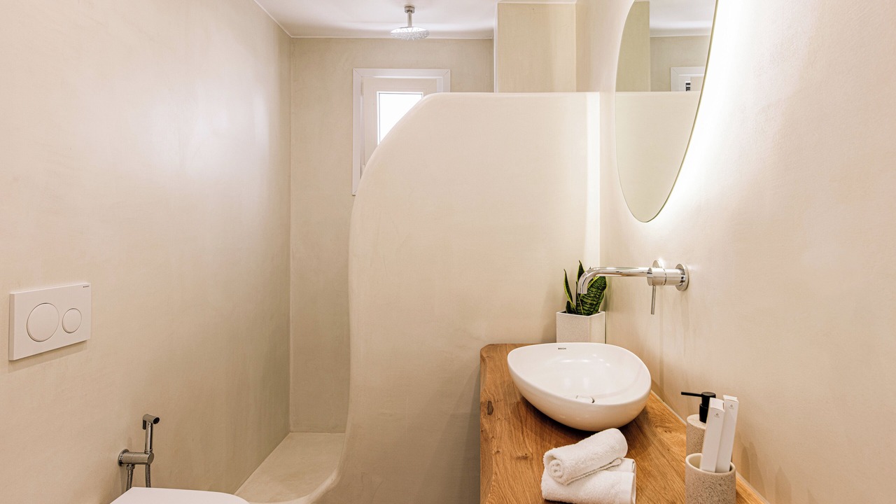 Photo of Bathroom in Plaka