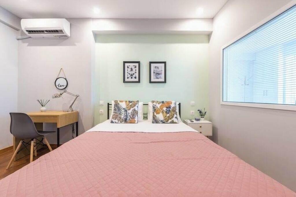 Photo of Bedroom in Moschato-Tavros