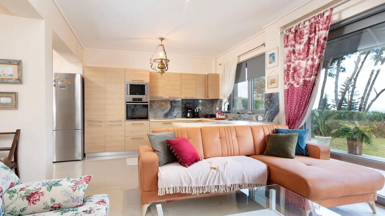 Photo of Livingroom in Psalidi