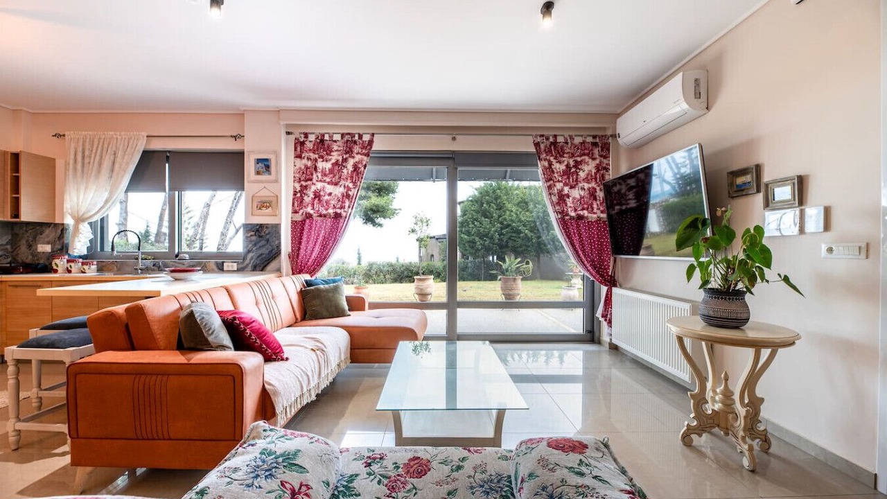 Photo of Livingroom in Psalidi