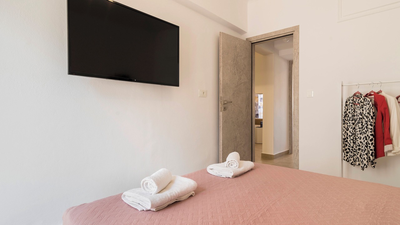 Photo of Bedroom in Petaloudes