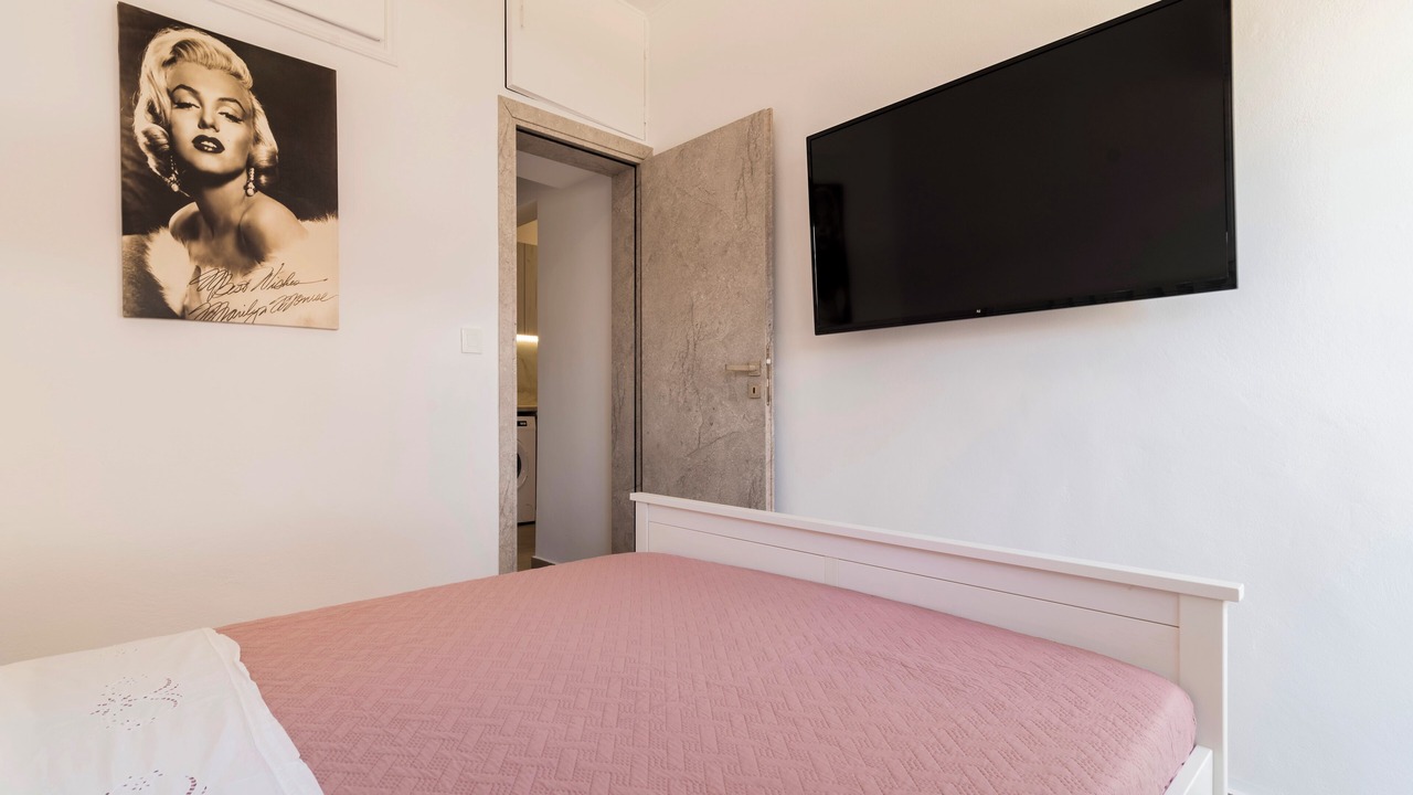 Photo of Bedroom in Petaloudes