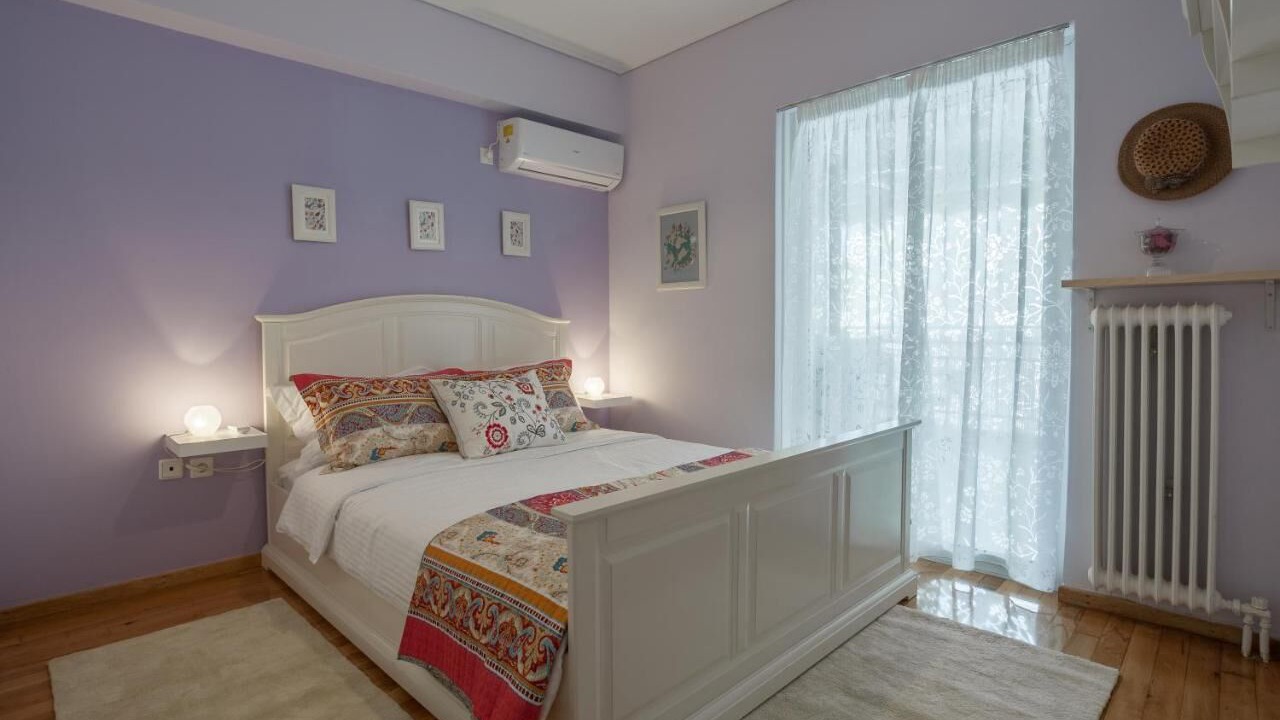 Photo of Bedroom in Attiki