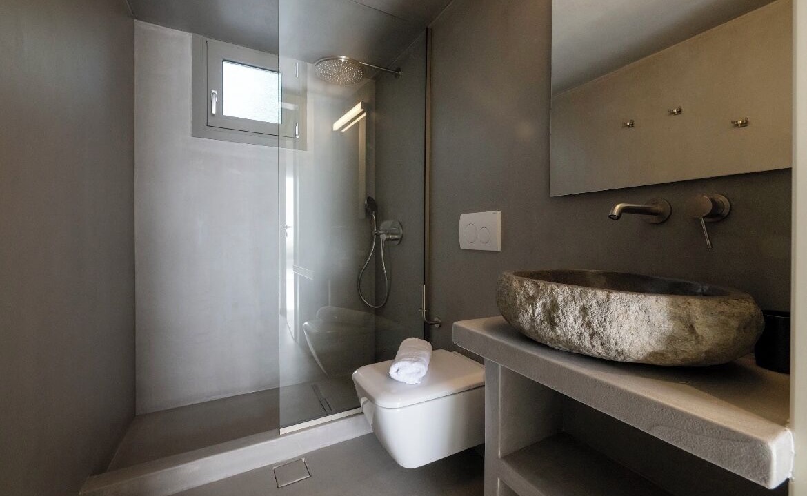 Photo of Bathroom in Mikri Mantineia