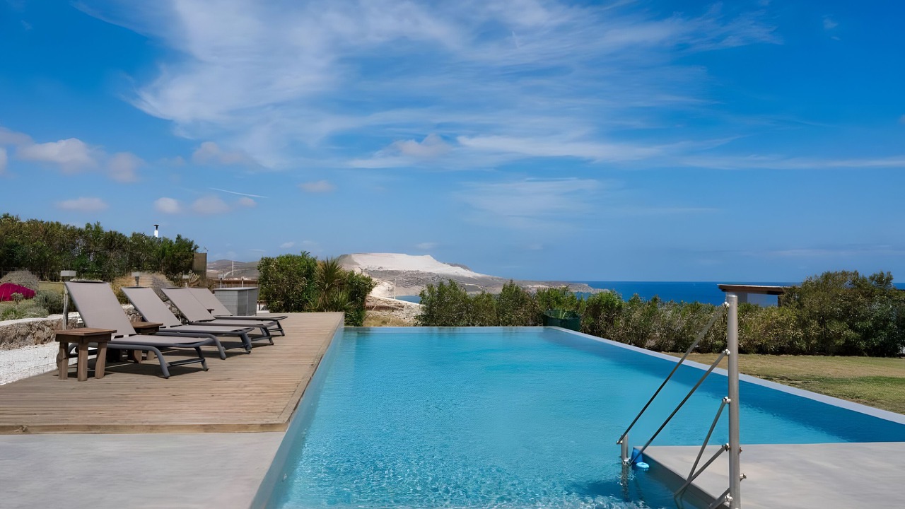 Photo of Outdoor in Milos