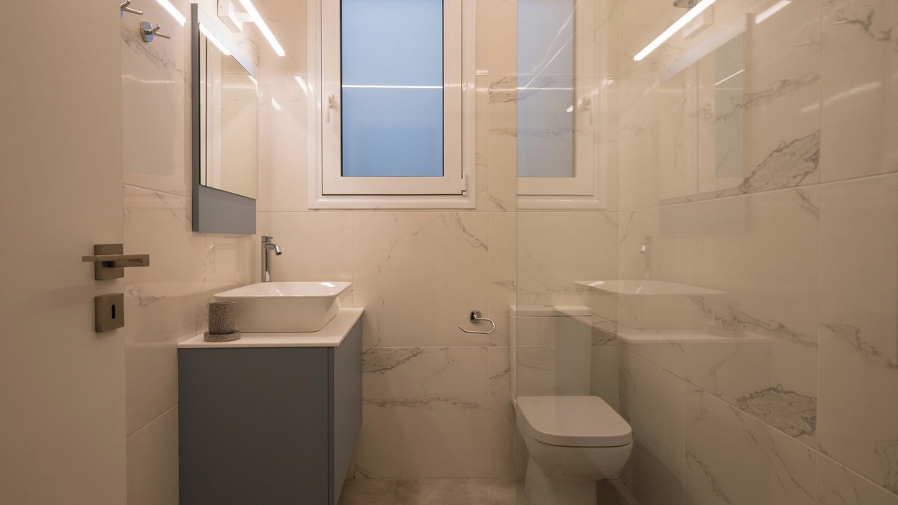 Photo of Bathroom in Plaka