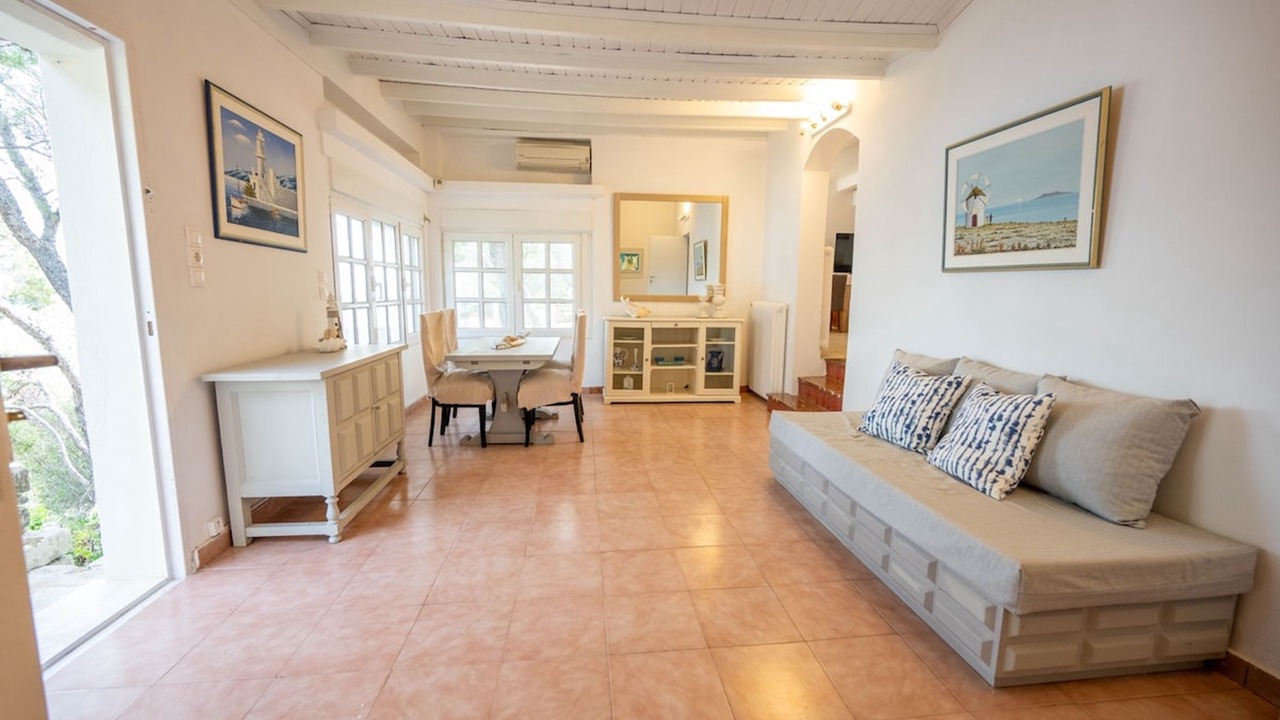 Photo of Livingroom in Loutraki-Agioi Theodoroi