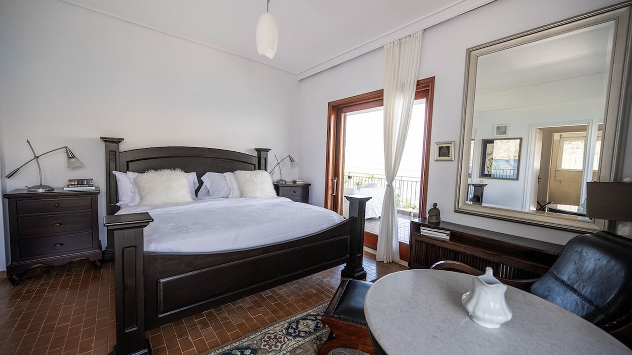 Photo of Bedroom in Limni Vouliagmenis