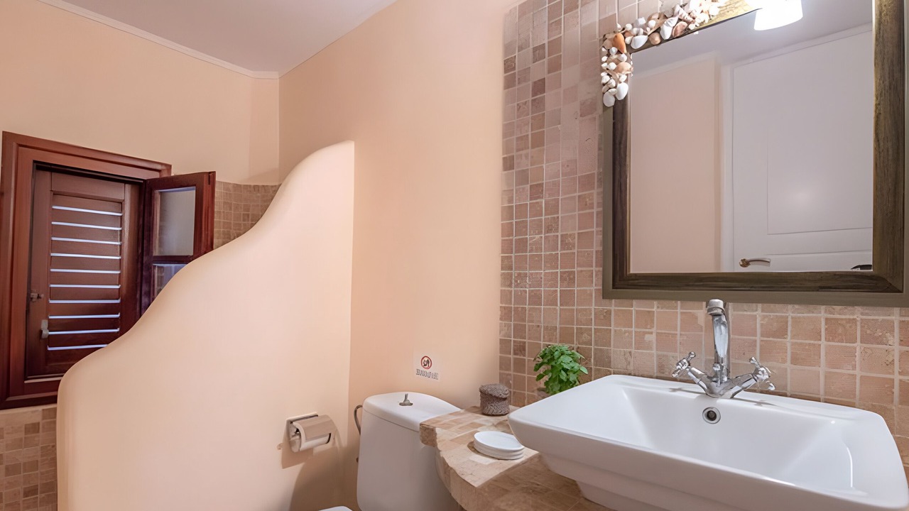 Photo of Bathroom in Pachena
