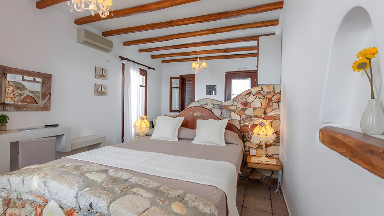 Photo of Bedroom in Pachena