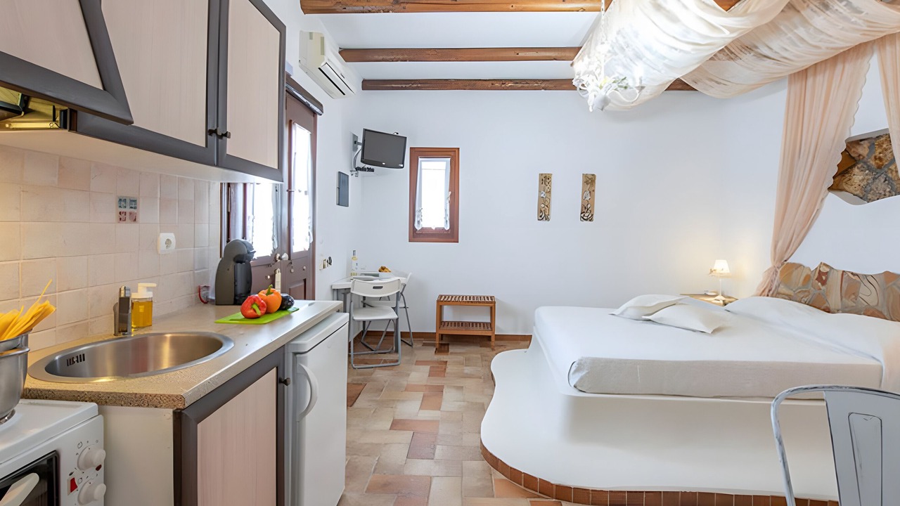 Photo of Bedroom in Pachena